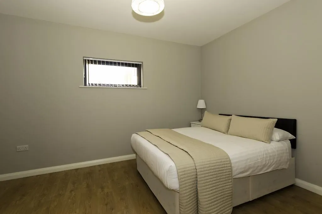 Bt1 Apartments - Ivy House Belfast